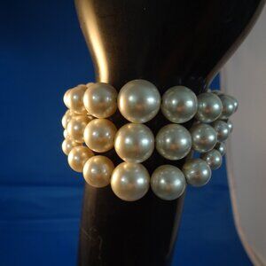 Vintage Pearl Bracelet